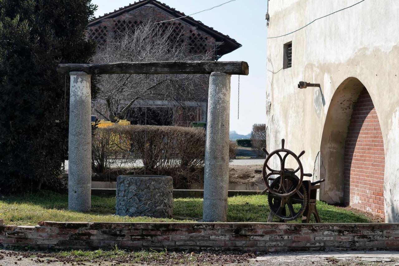 Agriturismo Cascina Graziosa Cameriano Eksteriør bilde