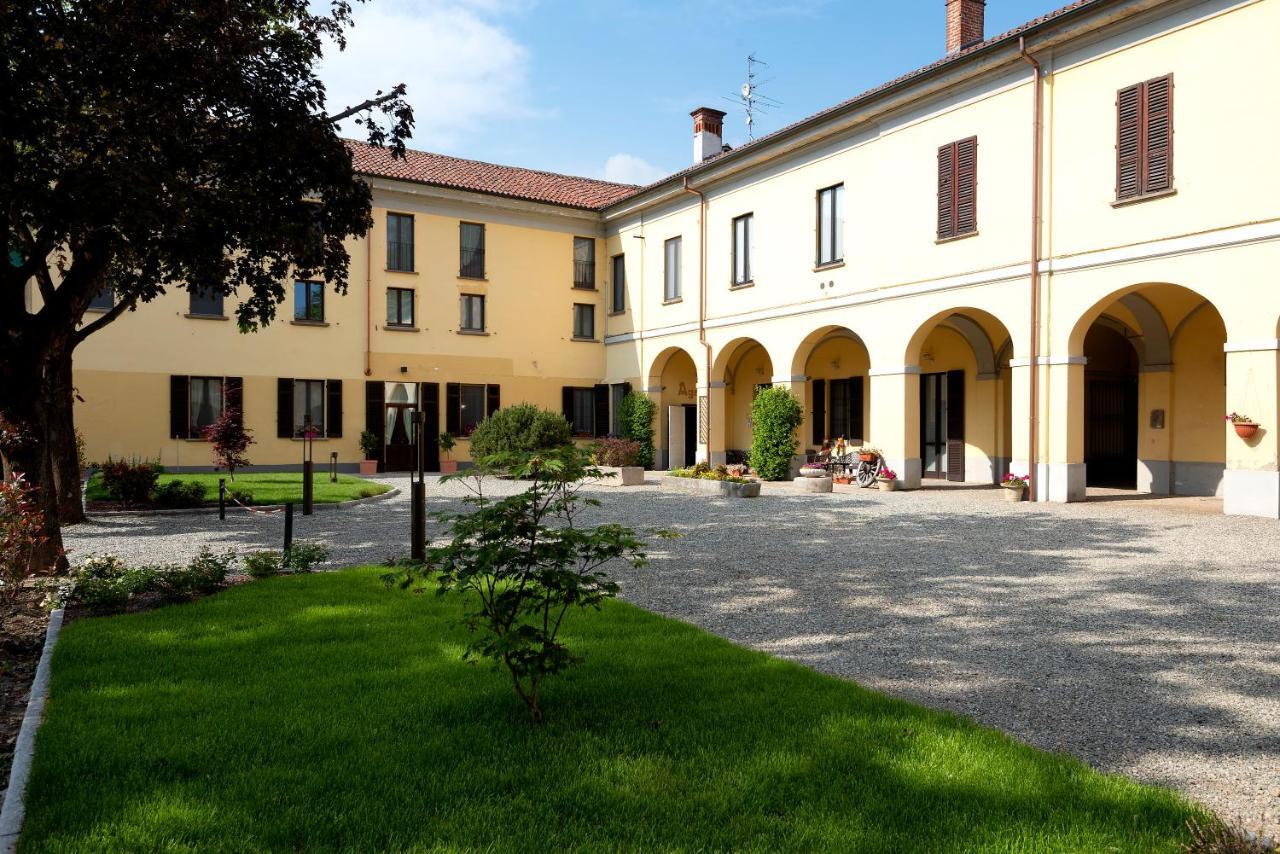 Agriturismo Cascina Graziosa Cameriano Eksteriør bilde